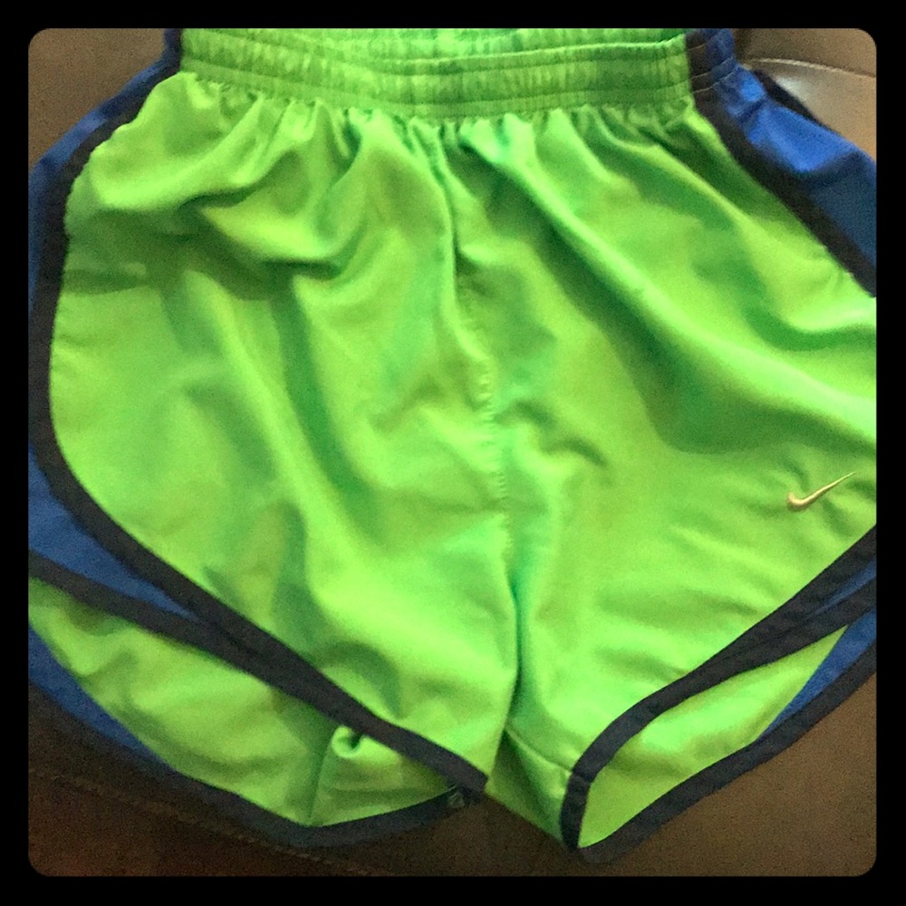 Woman’s shorts Nike dry fit bundle